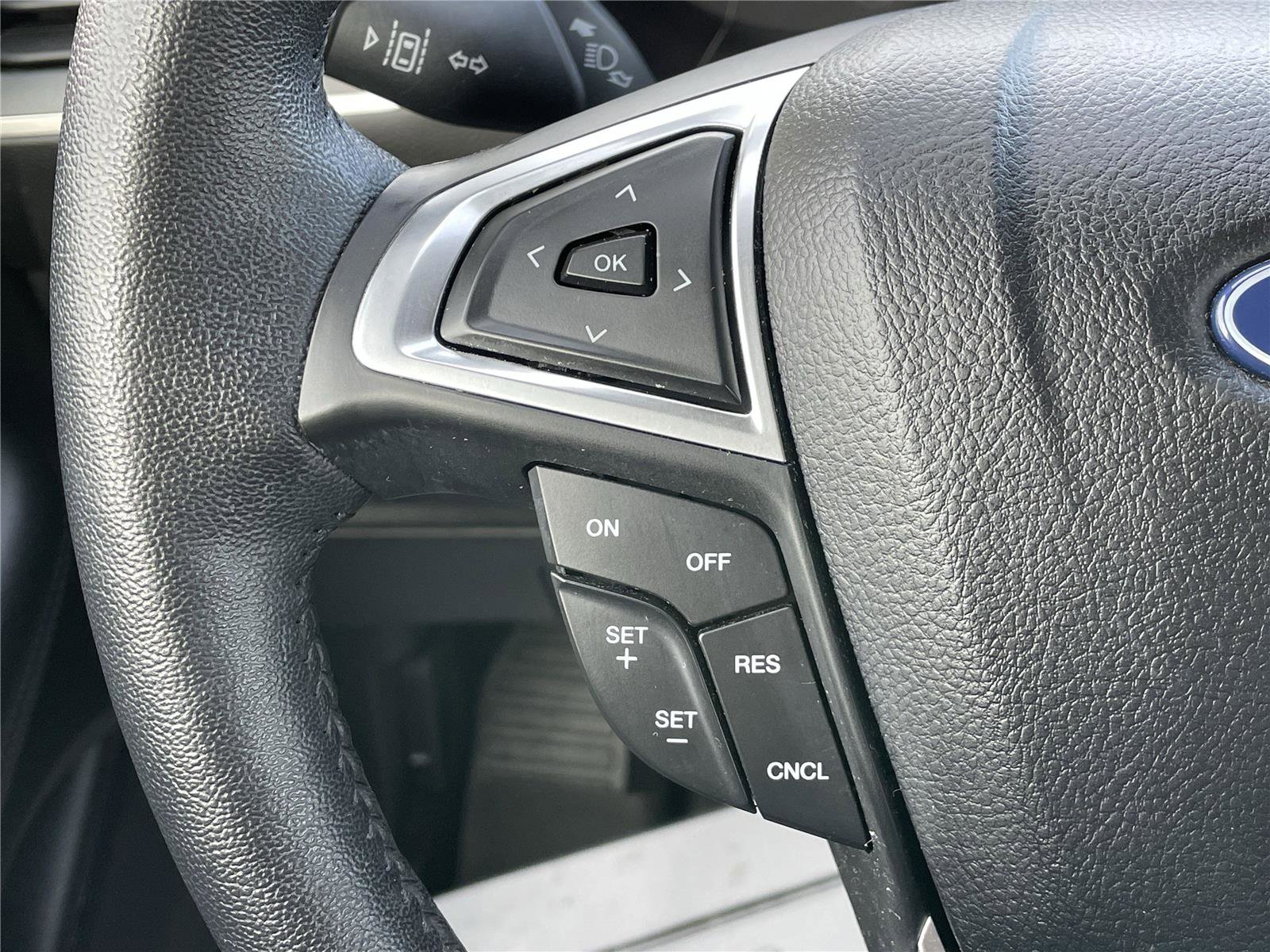 Used 2024 Ford Edge SEL w/ Convenience Package image 21