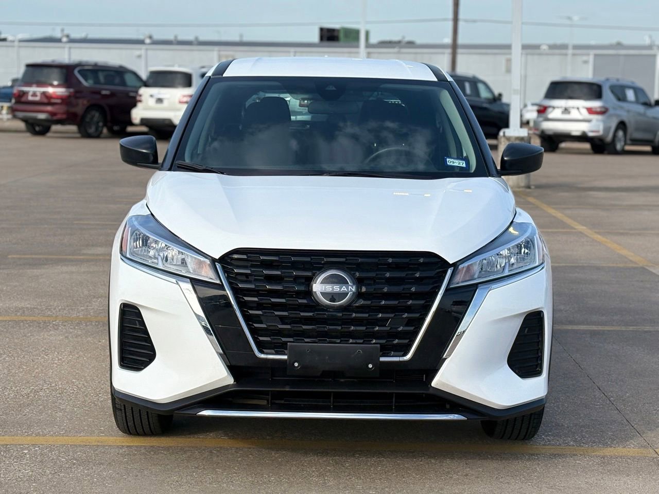 Certified 2025 Nissan Kicks Play S FWD image 4