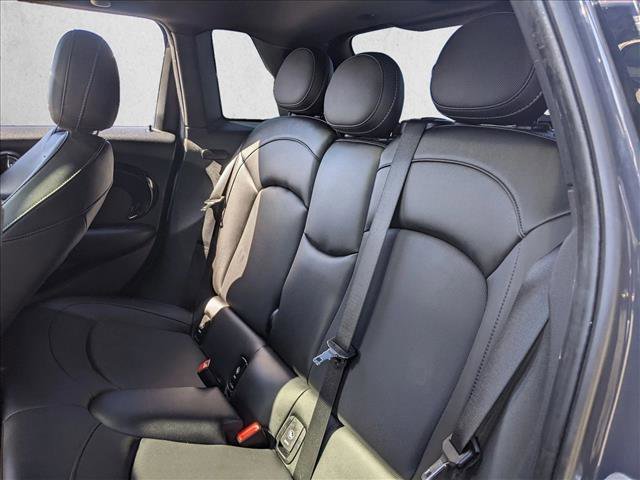 Used 2021 MINI Cooper S w/ Premium Package image 19