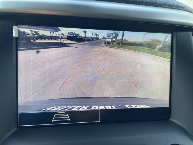 Used 2021 GMC Acadia SLE w/ Driver Convenience Package FWD image 14