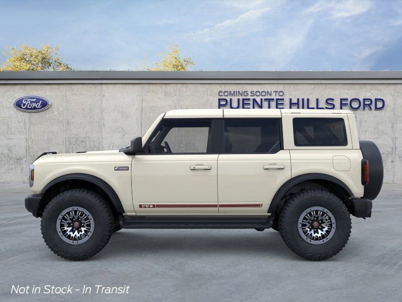 New 2026 Ford Bronco Outer Banks w/ Sasquatch Package image 3