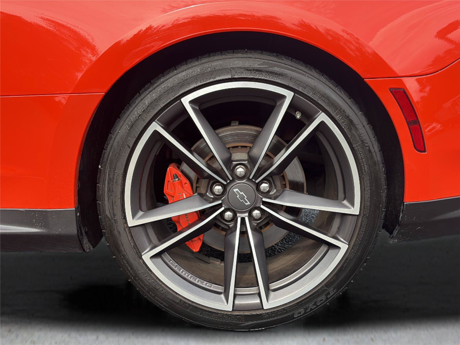 Used 2018 Chevrolet Camaro SS w/ Hot Wheels Edition RWD image 55