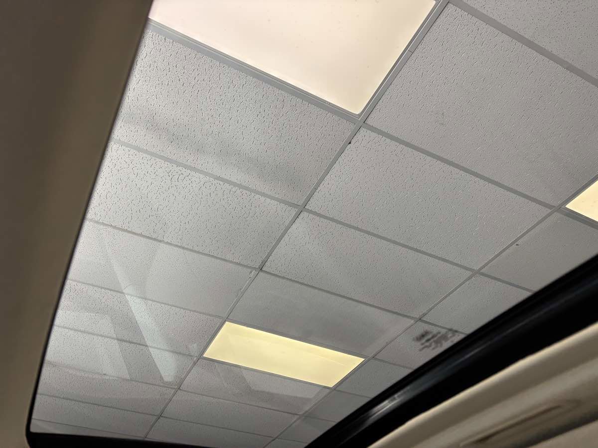 Used 2014 Ford Fusion SE w/ Equipment Group 502A image 19