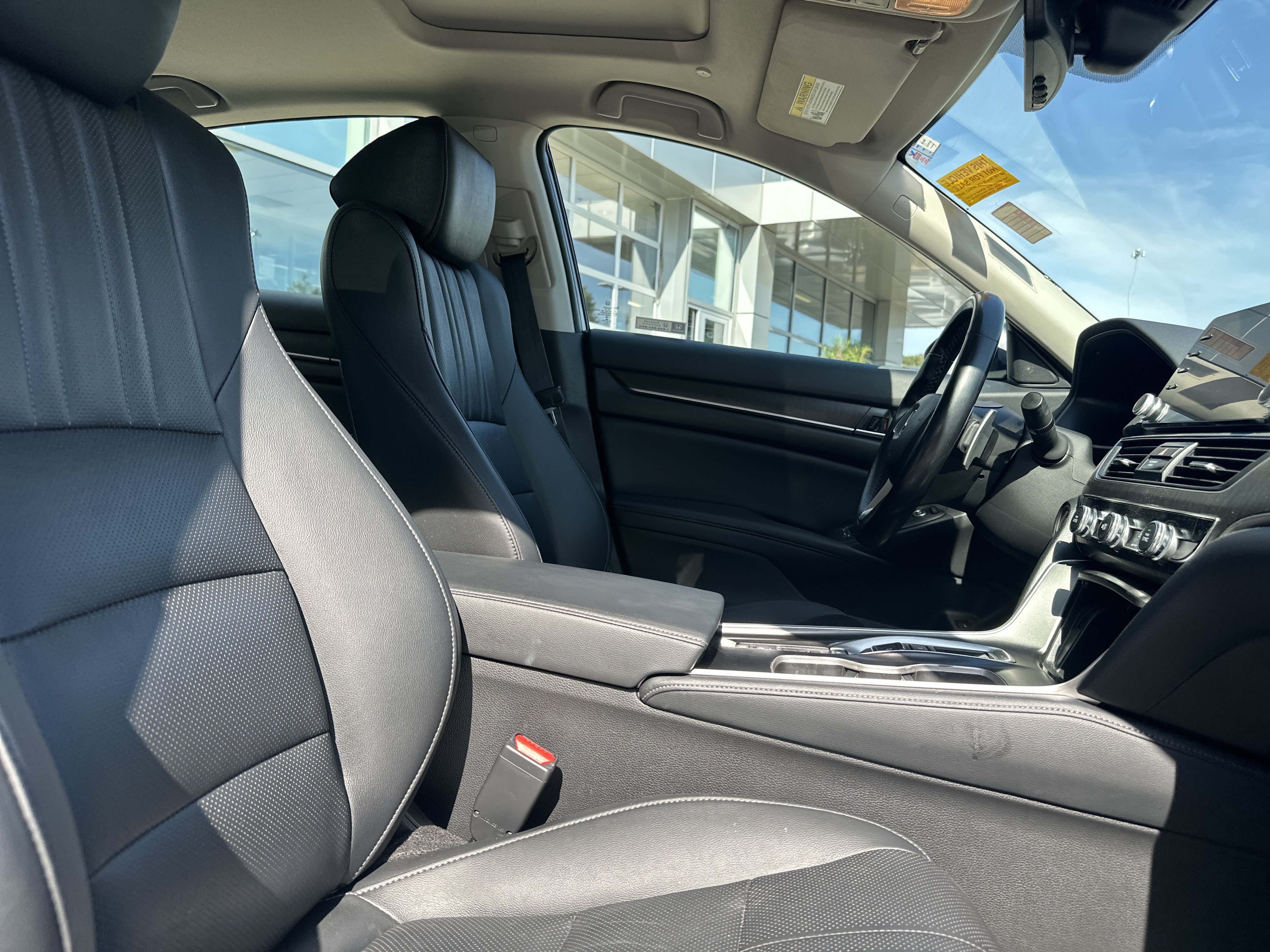 Used 2021 Honda Accord EX-L image 27