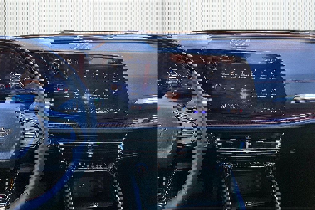 New 2026 Chevrolet Traverse RS image 4