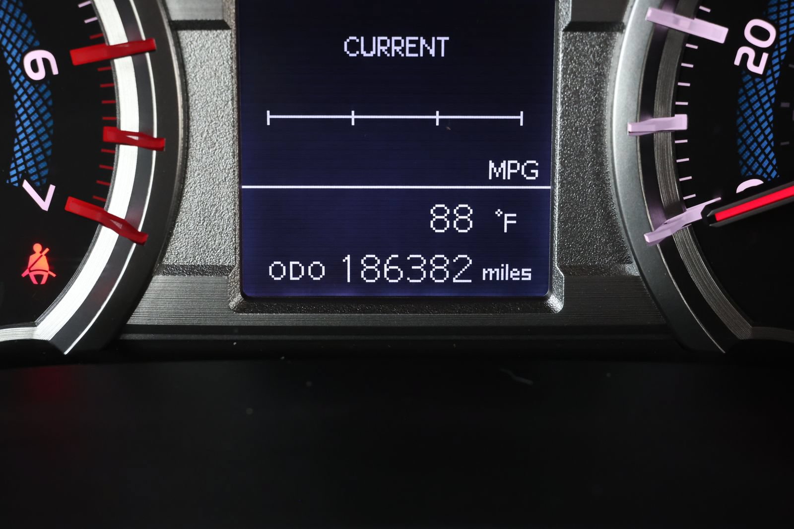 Used 2019 Toyota 4Runner TRD Off-Road AWD/4WD image 4