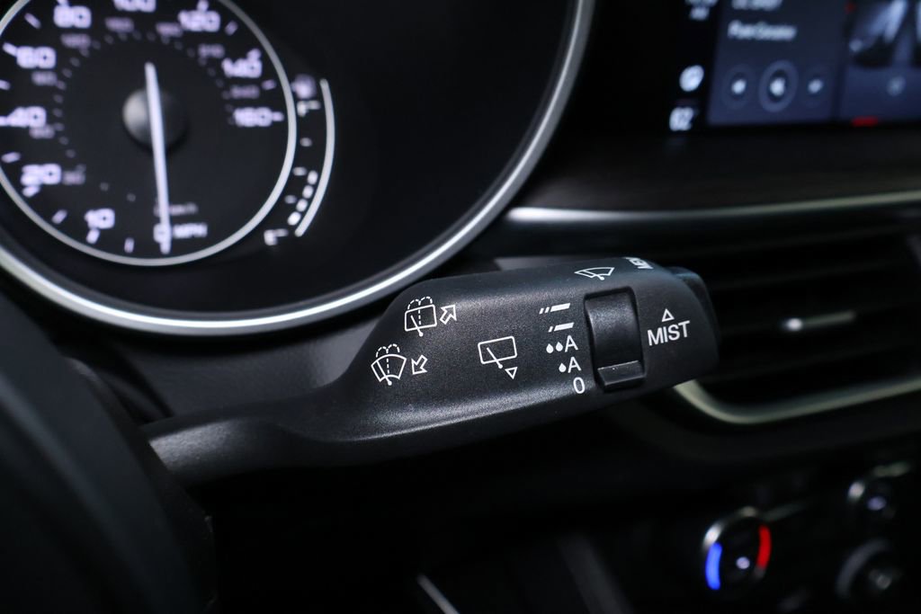 Used 2021 Alfa Romeo Stelvio Ti image 27