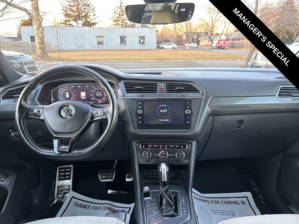 Used 2020 Volkswagen Tiguan SEL Premium R-Line image 17