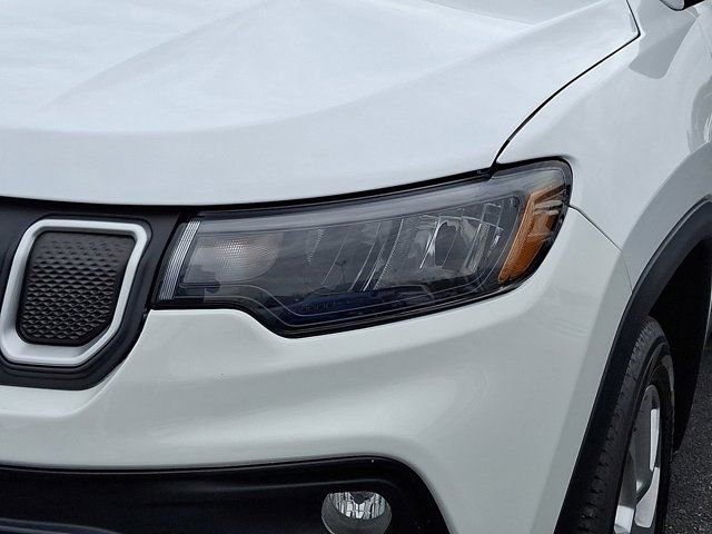 Certified 2022 Jeep Compass Latitude image 12