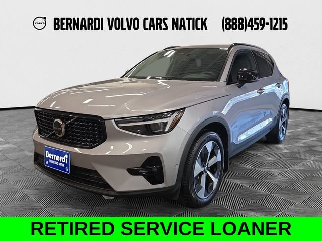 Certified 2026 Volvo XC40 B5 Plus w/ Climate Package