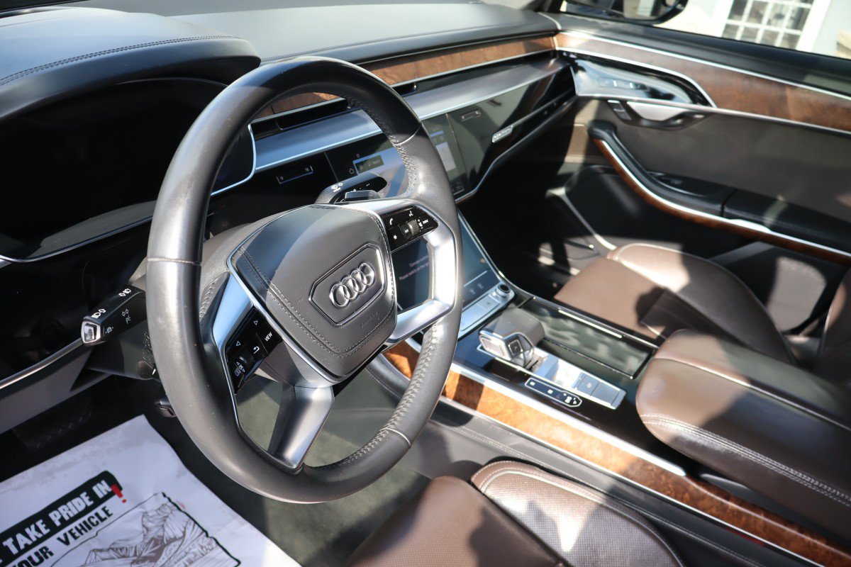 Used 2021 Audi A8 L 4.0T w/ Luxury Package AWD/4WD image 12