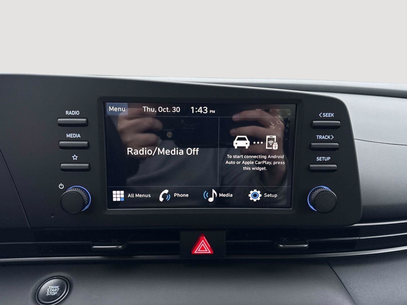 New 2025 Hyundai Elantra Sport FWD image 23