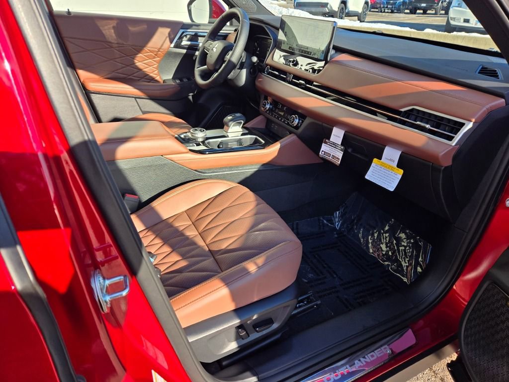 New 2026 Mitsubishi Outlander SEL image 4
