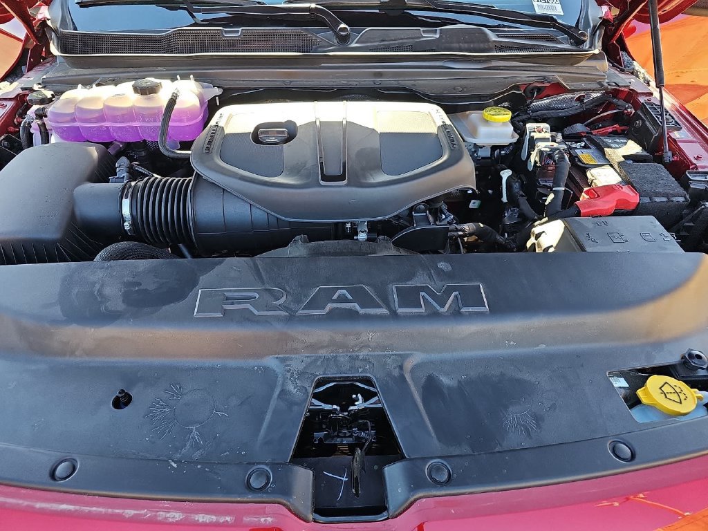 New 2027 RAM 1500 Express AWD/4WD image 31