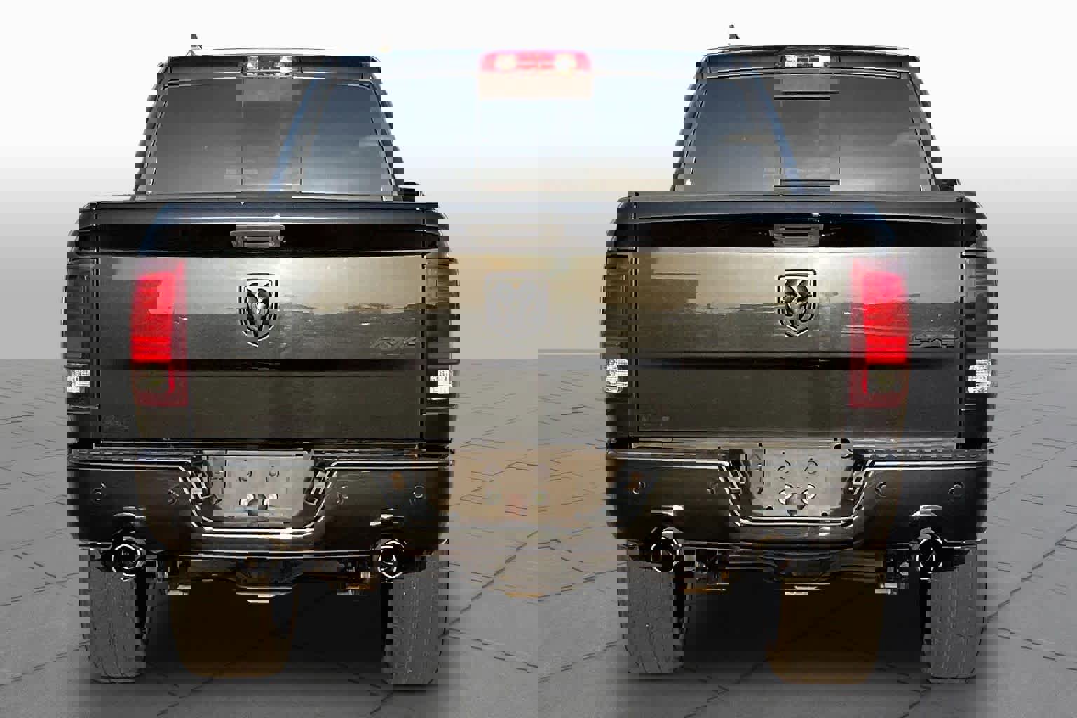 Used 2016 RAM 1500 Sport w/ Black Ram 1500 Sport Group image 5