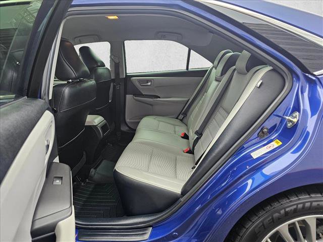 Used 2015 Toyota Camry SE image 15