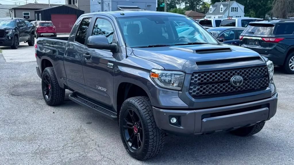 Used 2018 Toyota Tundra SR5 w/ TRD Sport Package AWD/4WD image 7