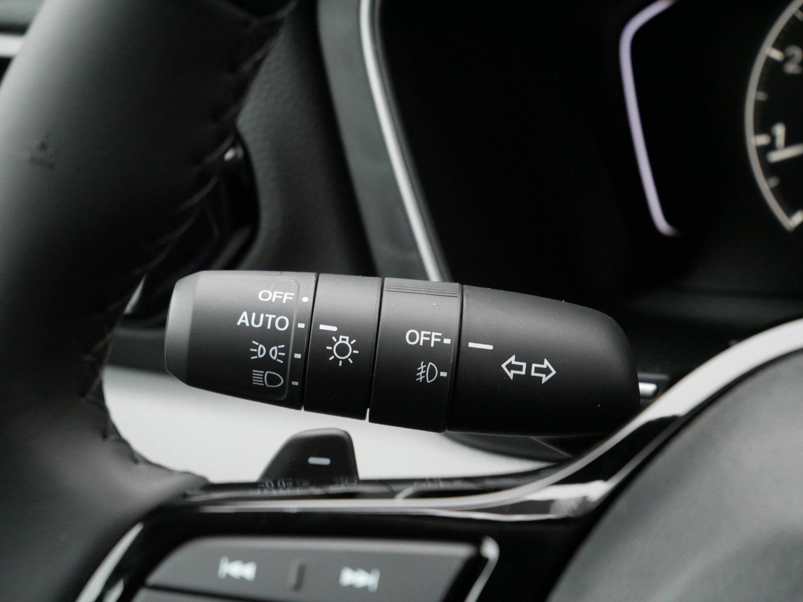 New 2025 Honda Pilot EX-L image 14