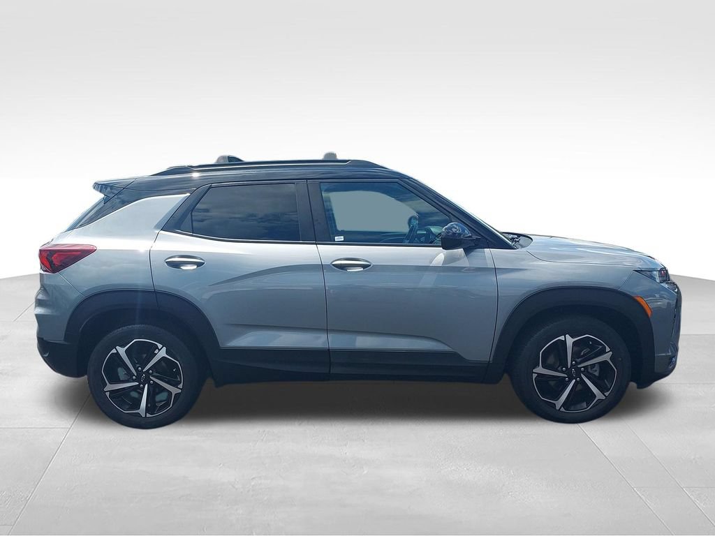 Used 2023 Chevrolet TrailBlazer RS w/ Convenience Package FWD image 6