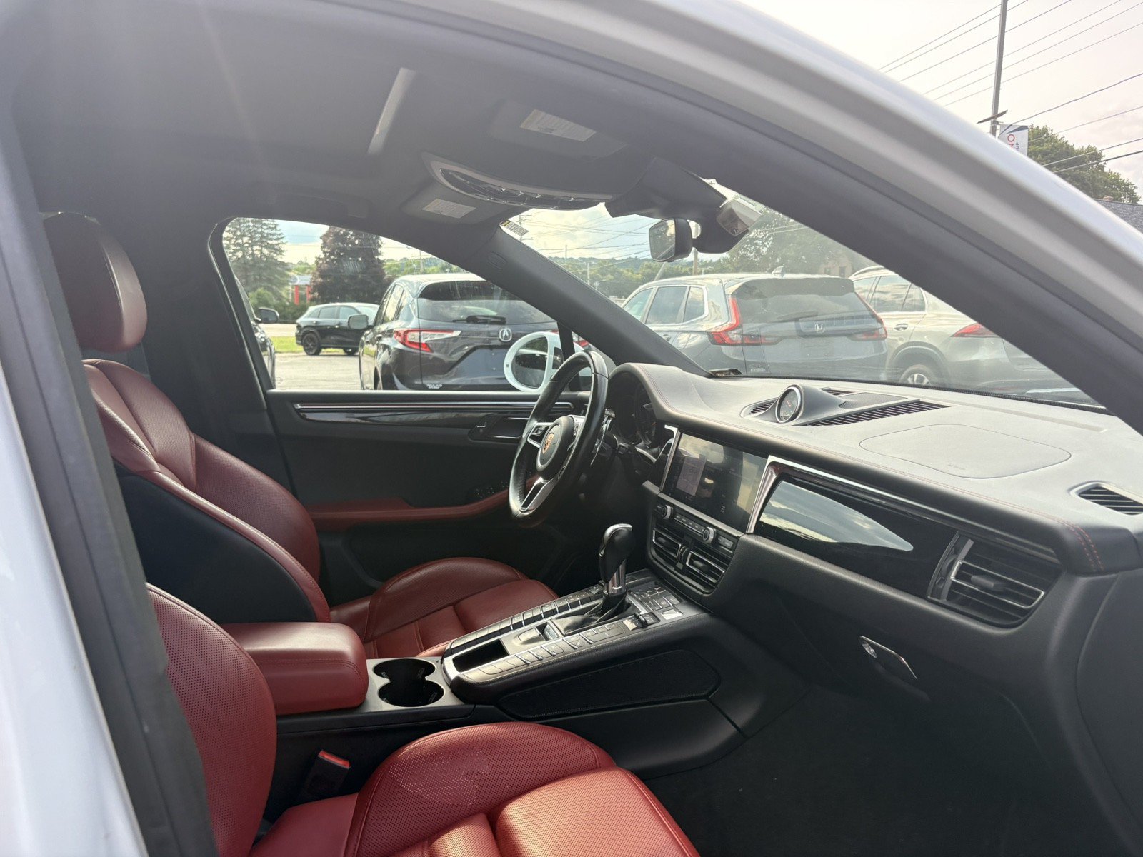 Used 2020 Porsche Macan S AWD/4WD image 20