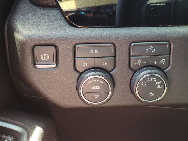 Used 2026 Chevrolet Silverado 1500 LT AWD/4WD image 18
