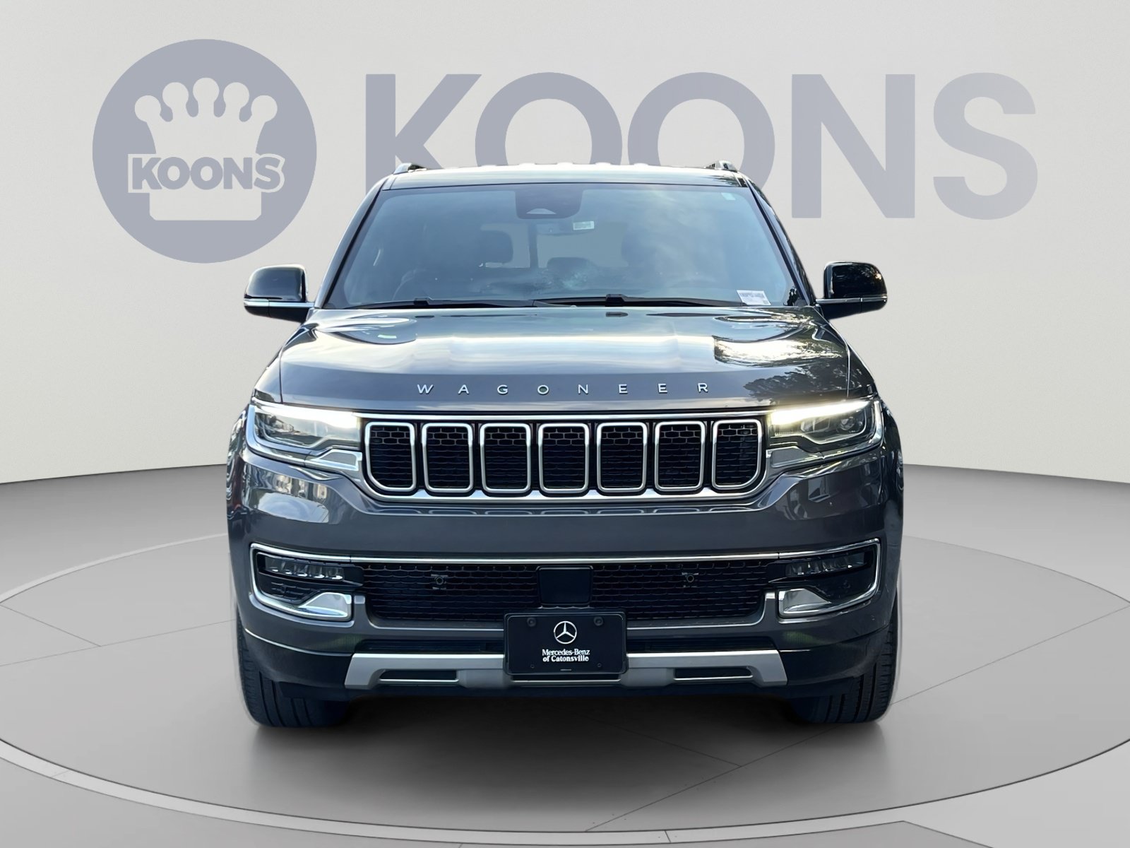 Used 2024 Jeep Wagoneer L Series II w/ Flexible Seating Group AWD/4WD image 4
