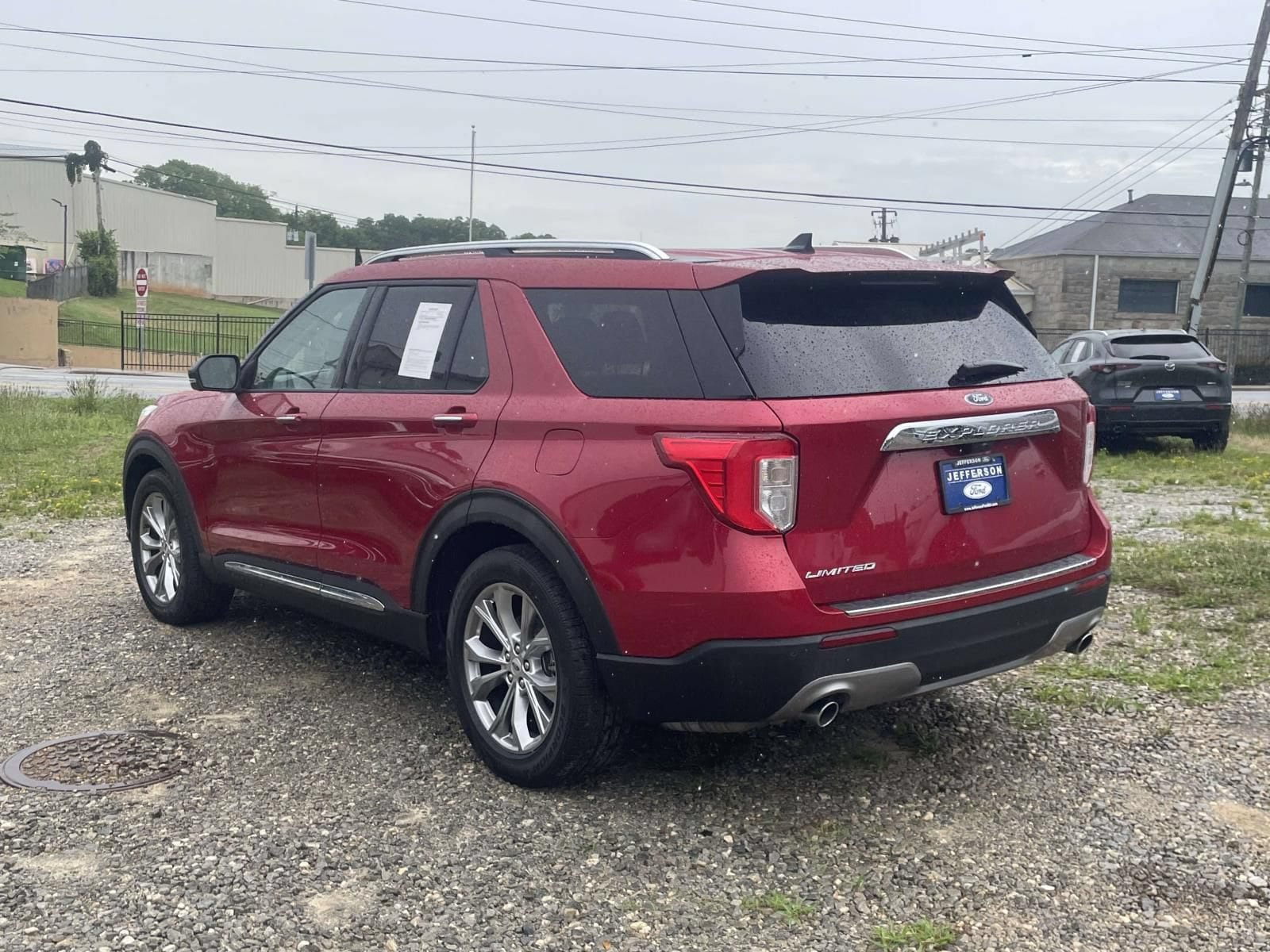 Used 2021 Ford Explorer Limited w/ Equipment Group 301A RWD image 8