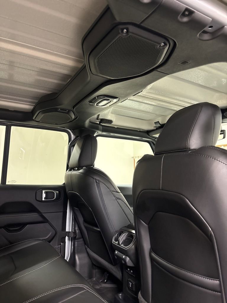 Used 2023 Jeep Wrangler Sahara 4xe w/ Cold Weather Group image 40