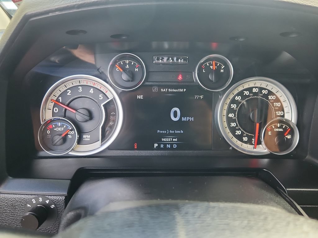 Used 2014 RAM 3500 Laramie w/ Cold Weather Group AWD/4WD image 22