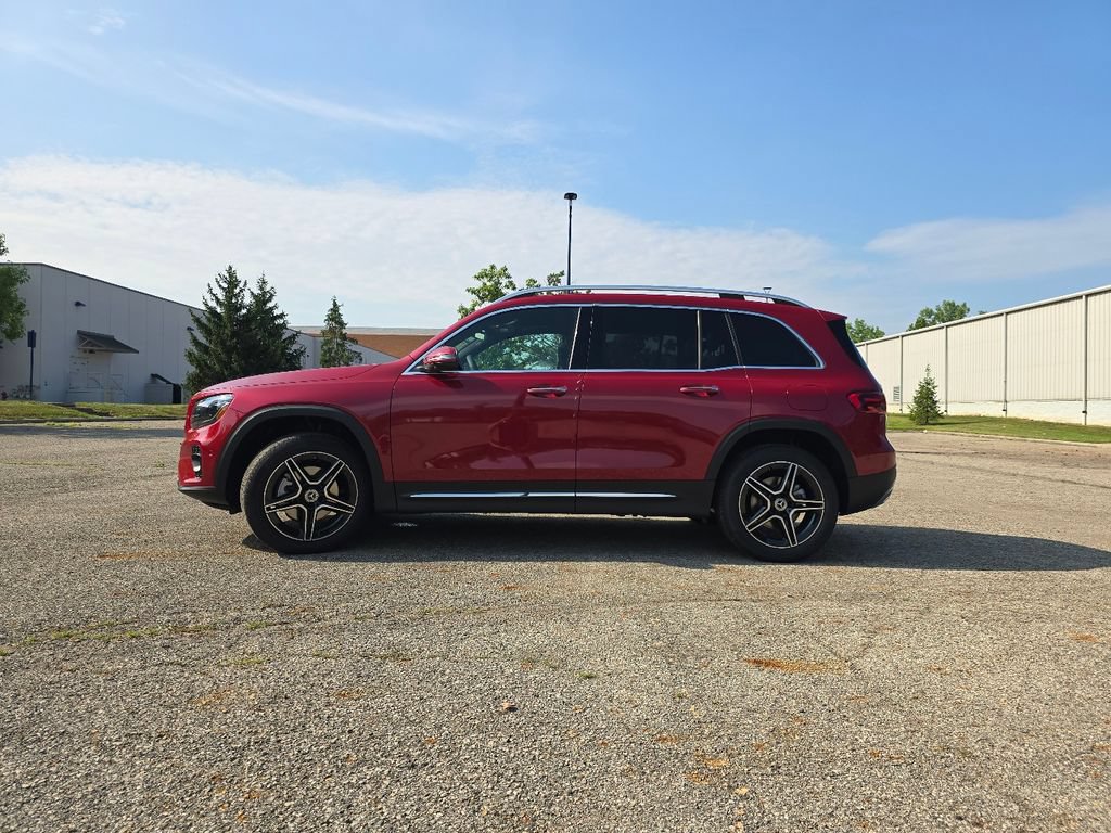 New 2026 Mercedes-Benz GLB 250 4MATIC image 13