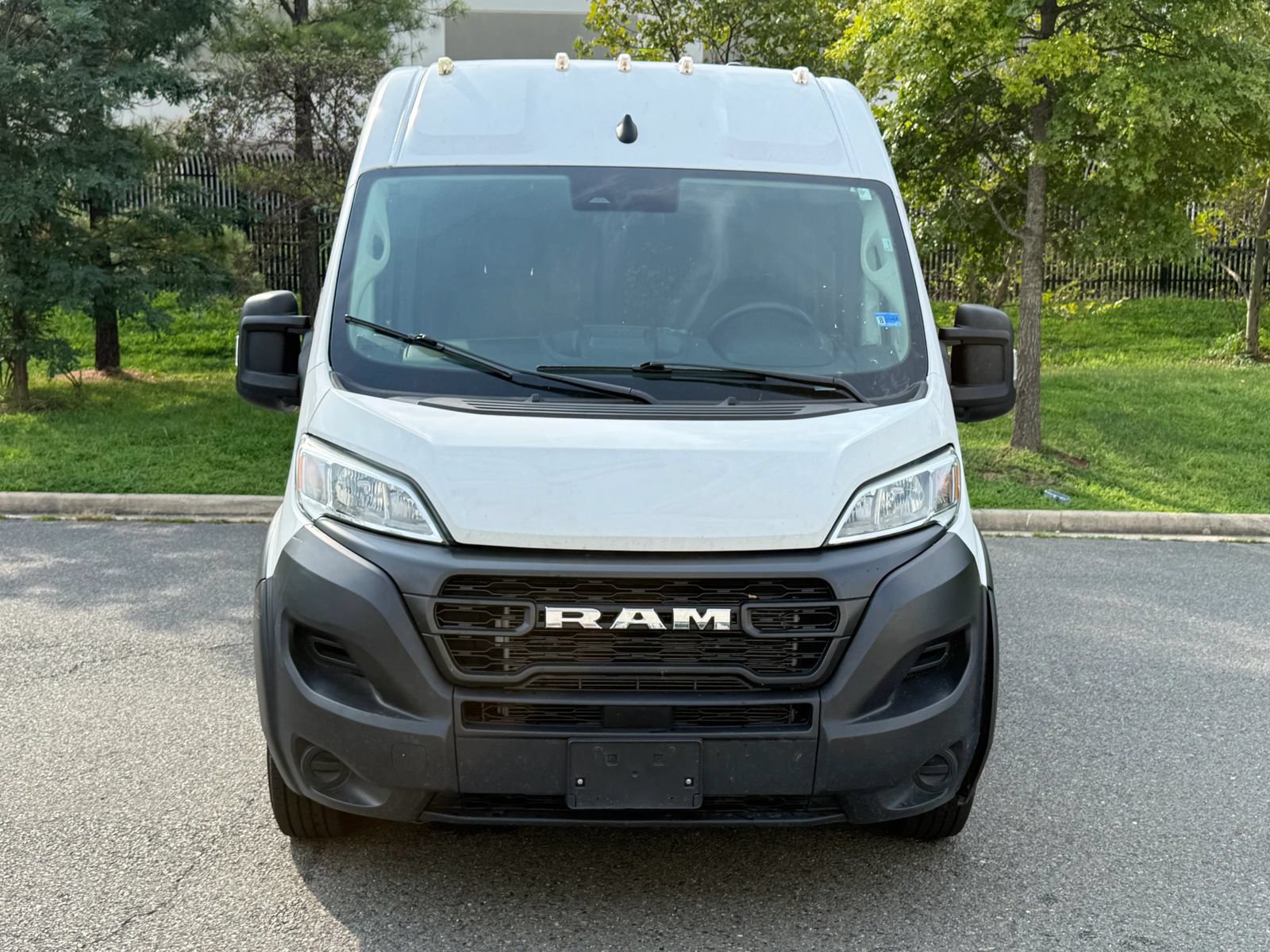 Used 2023 RAM ProMaster 2500 FWD image 2