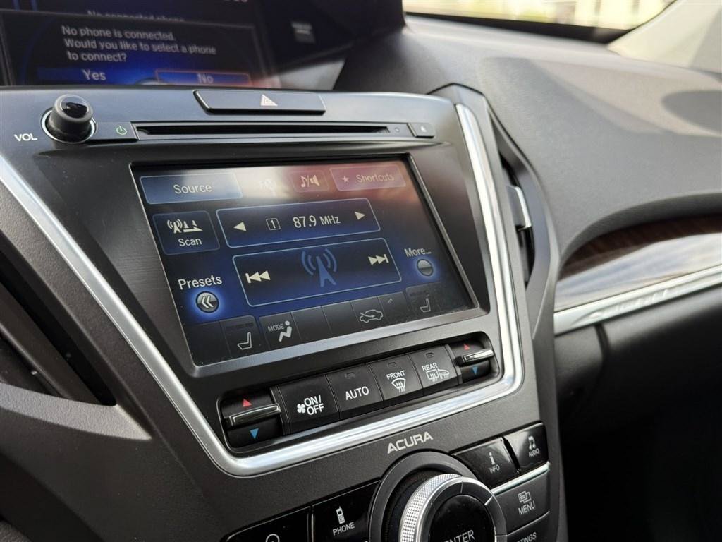 Used 2017 Acura MDX w/ Technology Package FWD image 32
