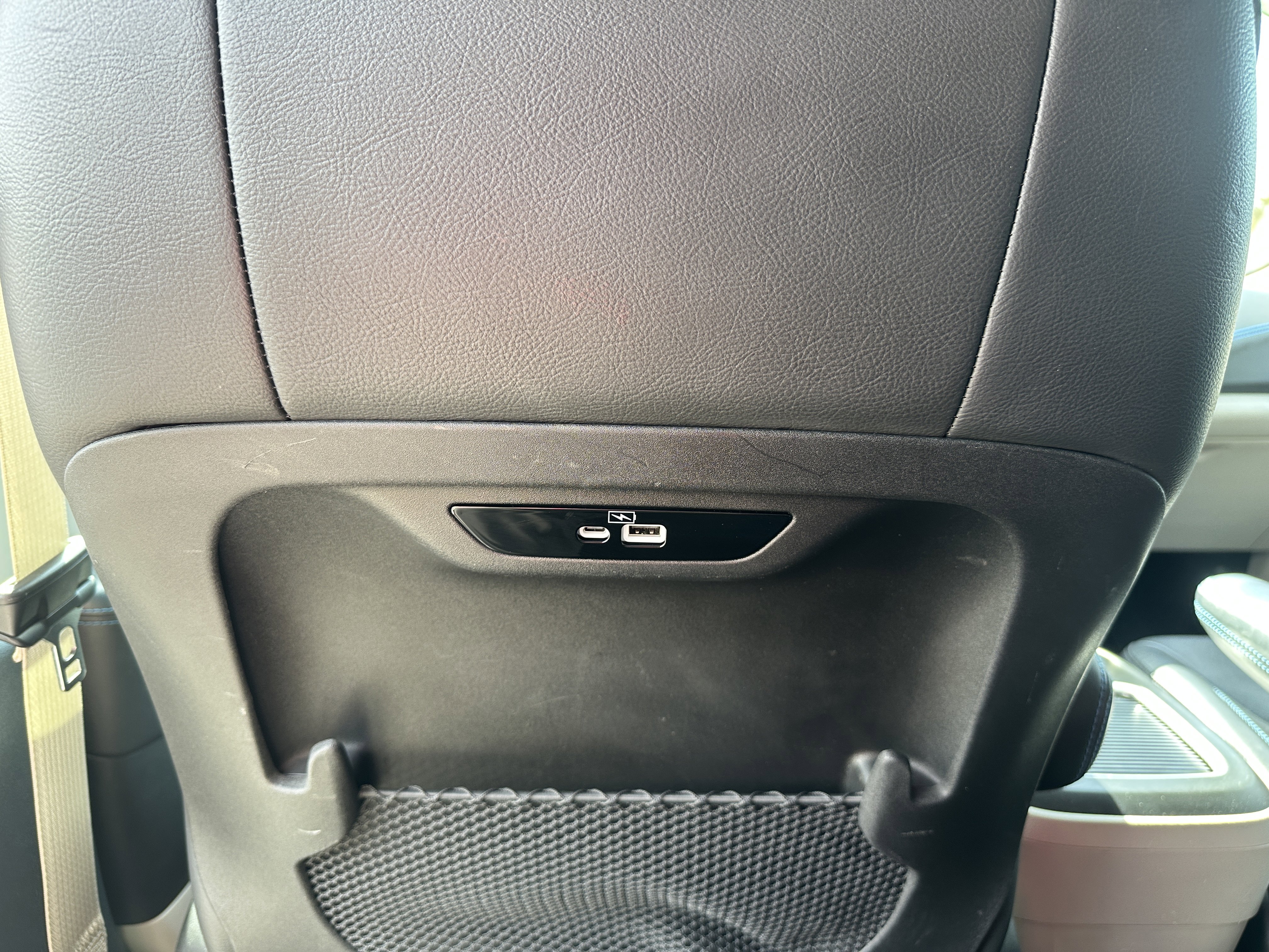 Used 2021 Chrysler Pacifica Touring-L image 32