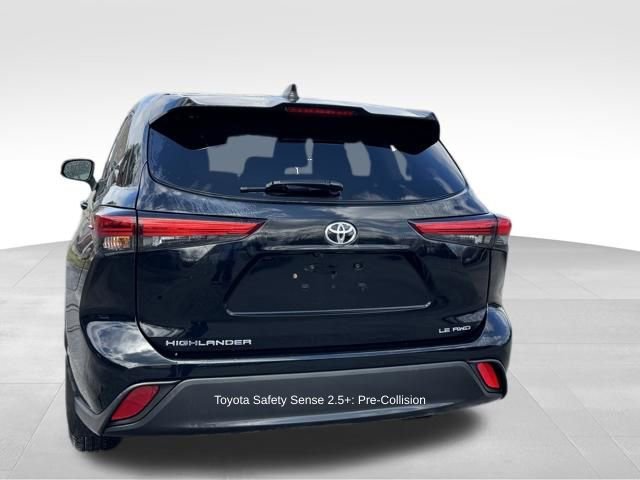Used 2022 Toyota Highlander LE image 8