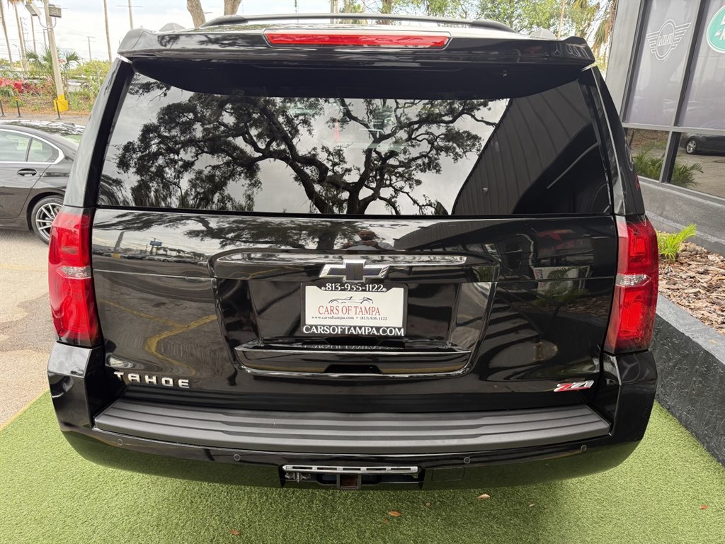 Used 2017 Chevrolet Tahoe LT w/ Luxury Package AWD/4WD image 5