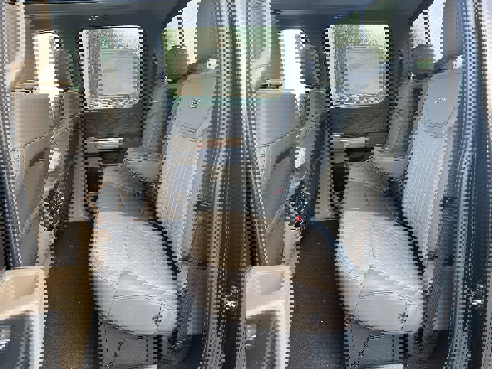 New 2026 Ford F350 Platinum w/ Platinum Plus Package image 18