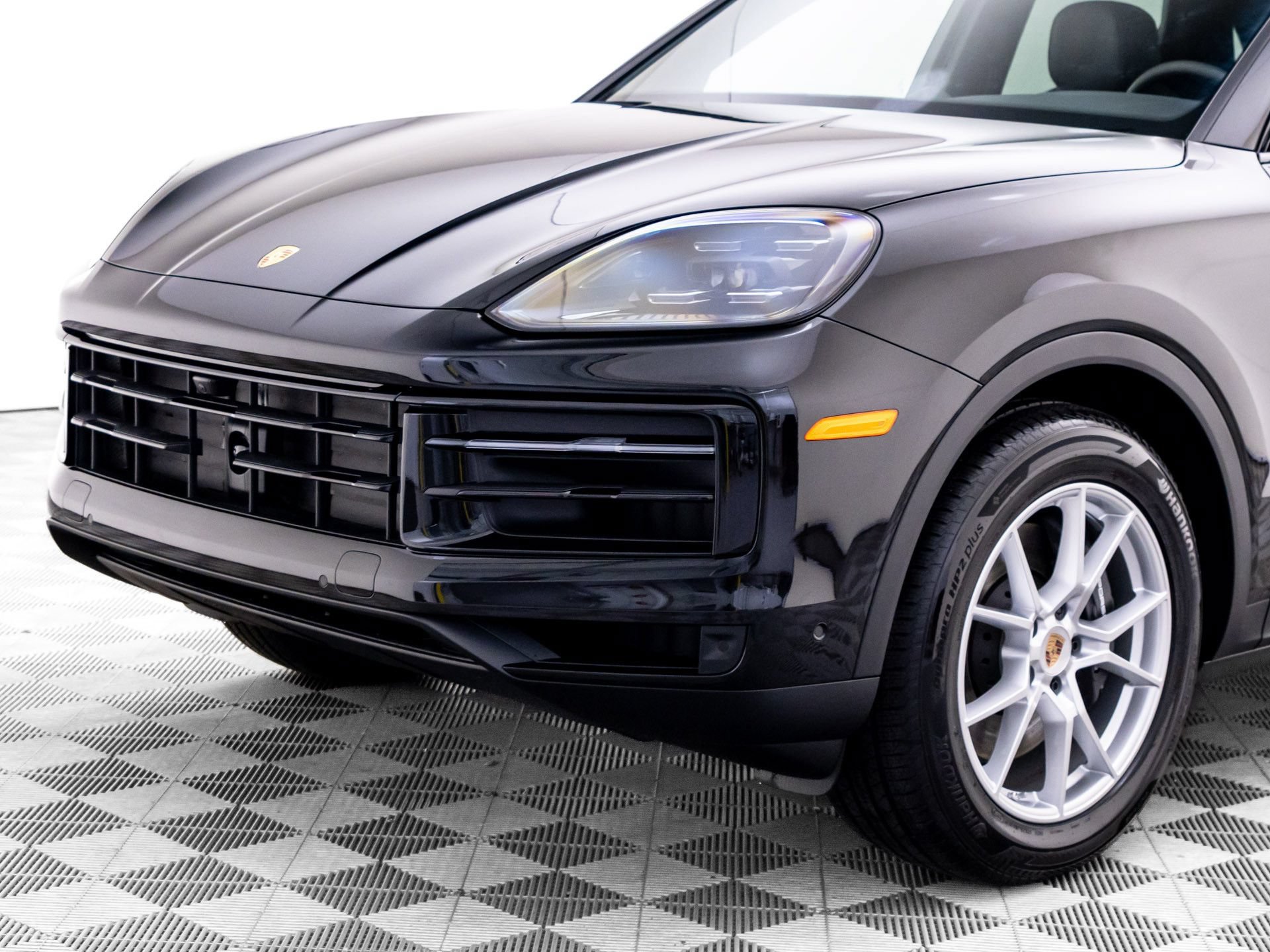 New 2026 Porsche Cayenne AWD/4WD image 36
