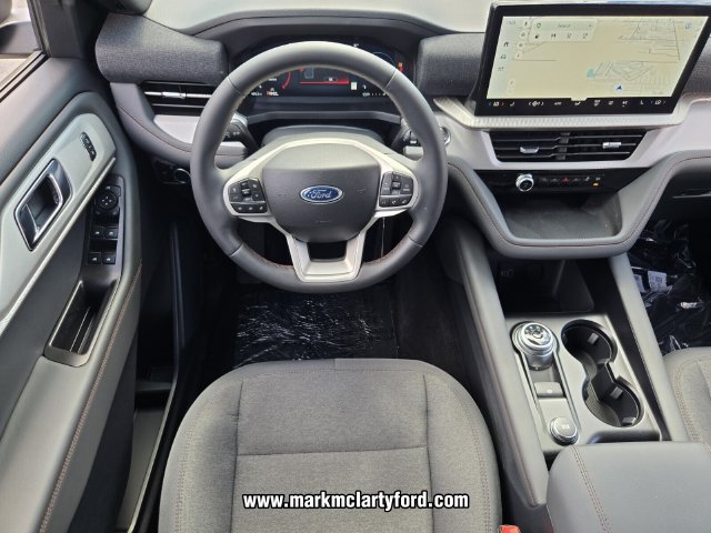 New 2027 Ford Explorer Active RWD image 10