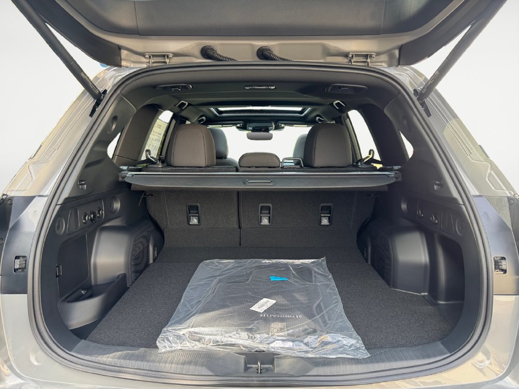 New 2026 Subaru Forester Premium AWD/4WD image 16
