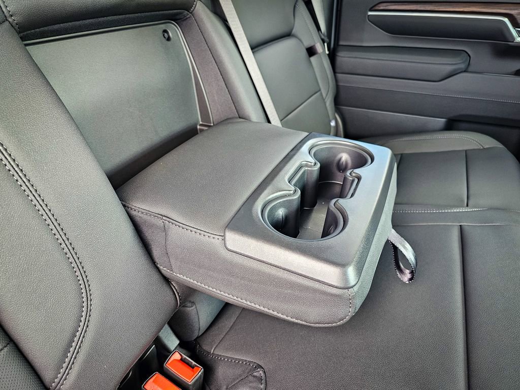 New 2026 GMC Sierra 2500 SLT w/ SLT Premium Package image 39