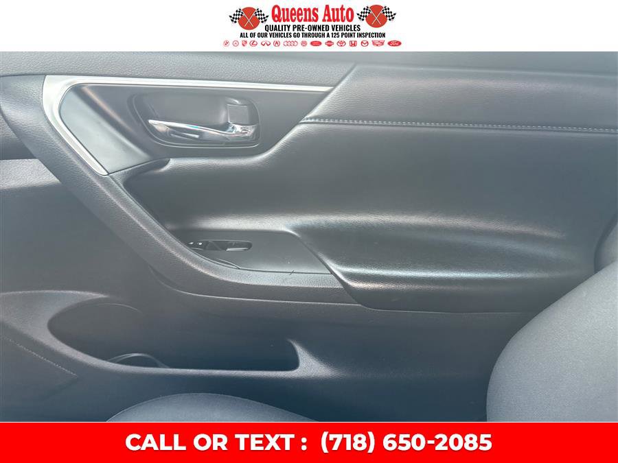 Used 2017 Nissan Altima 2.5 SR FWD image 22