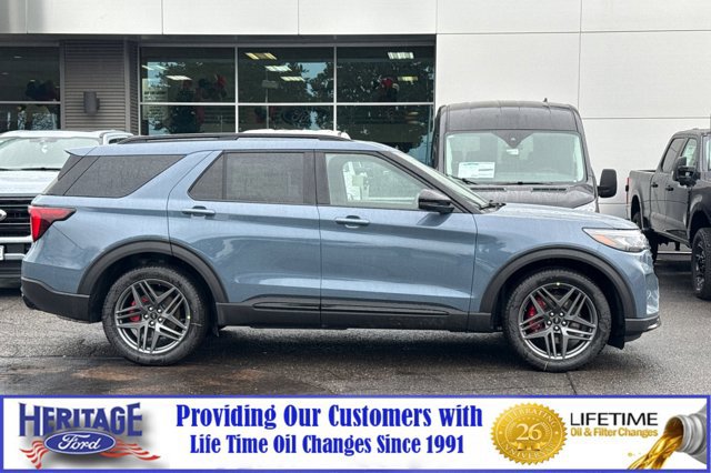 New 2026 Ford Explorer ST w/ Sun And Sound Package image 3