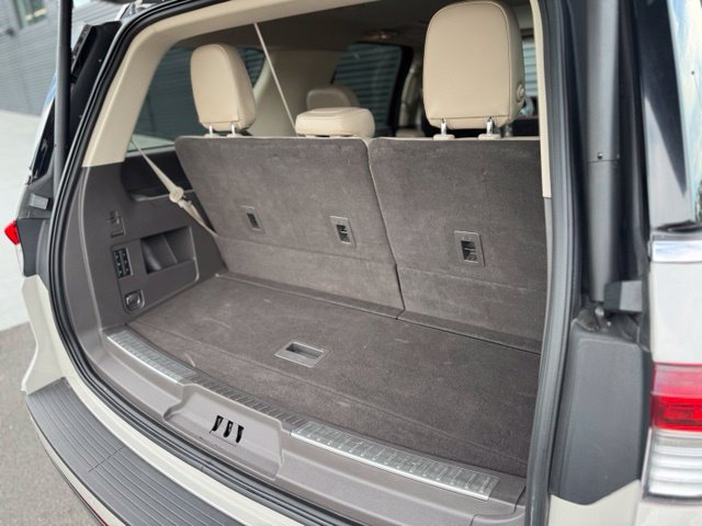 Used 2024 Lincoln Navigator Reserve AWD/4WD image 38