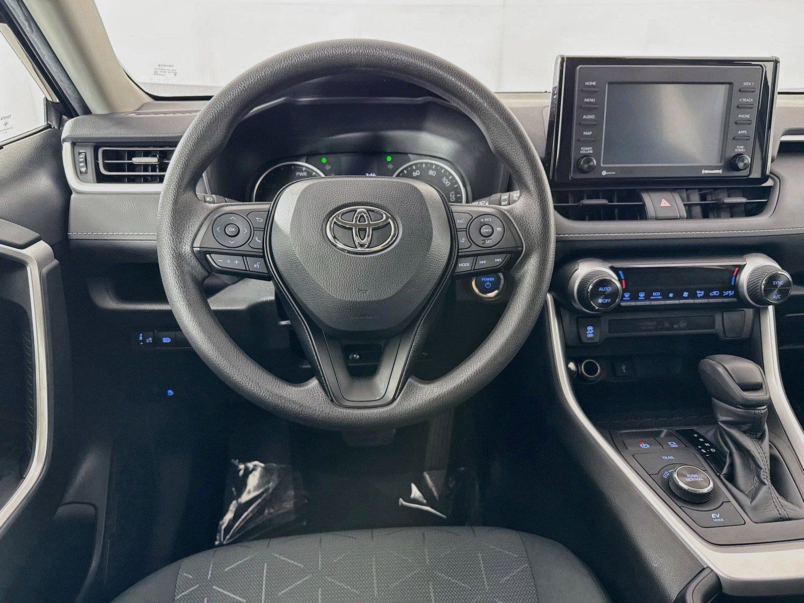 Certified 2021 Toyota RAV4 XLE AWD/4WD image 28
