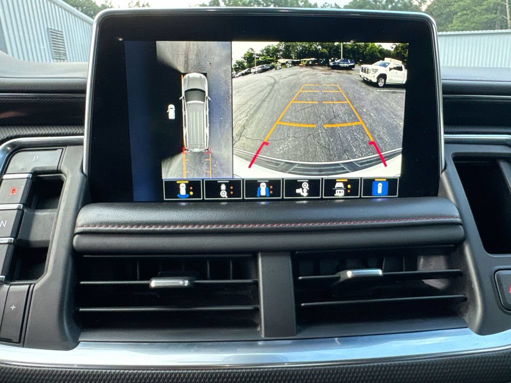 Used 2022 Chevrolet Suburban RST w/ Luxury Package AWD/4WD image 28