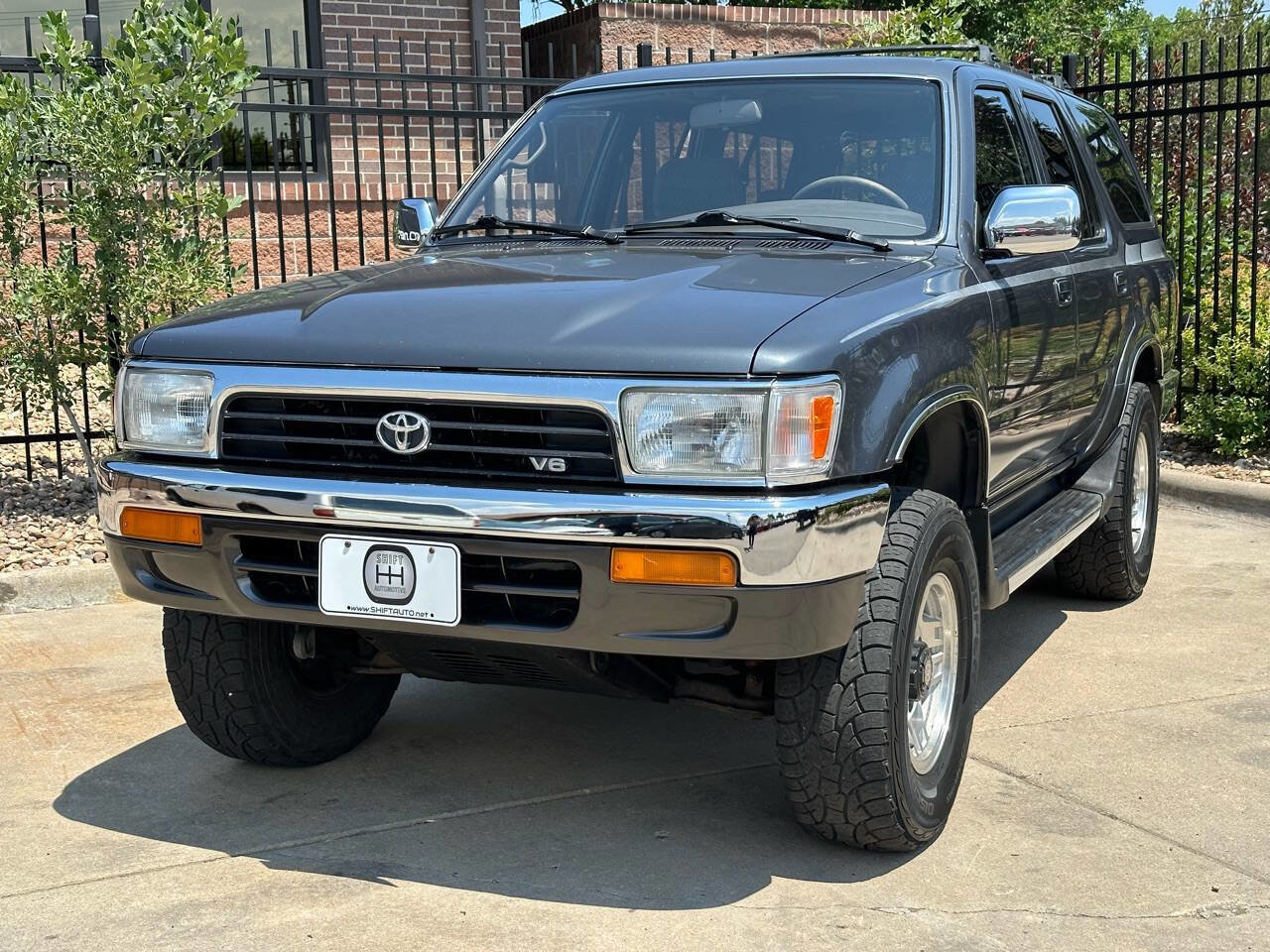 Used 1993 Toyota 4Runner SR5 image 4