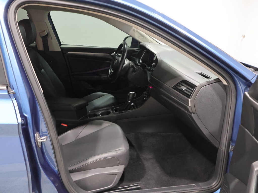 Used 2019 Volkswagen Jetta SEL FWD image 20