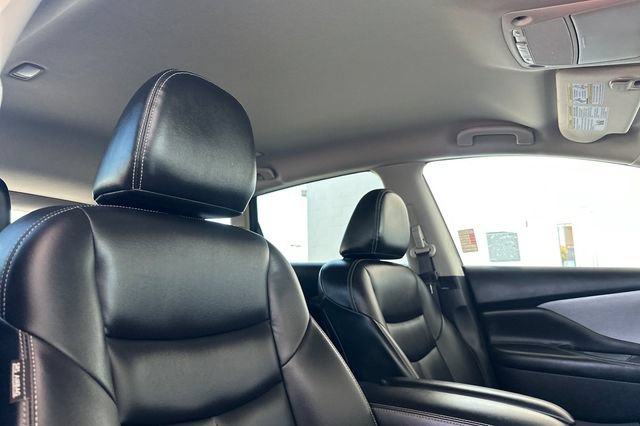 Used 2022 Nissan Murano SV w/ SV Midnight Edition Package FWD image 14