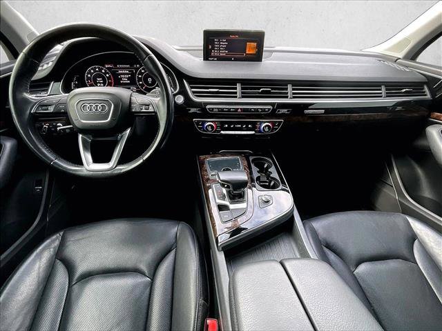 Used 2018 Audi Q7 3.0T Prestige w/ Prestige Package image 16