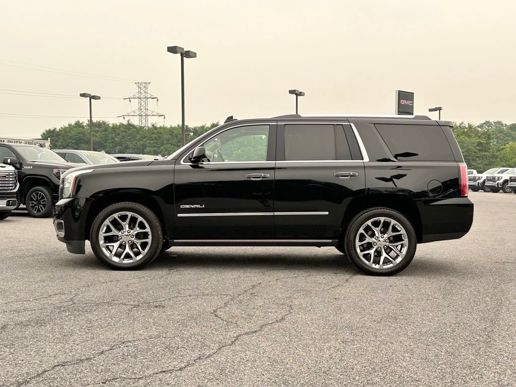 Certified 2019 GMC Yukon Denali w/ Denali Ultimate Package AWD/4WD image 9